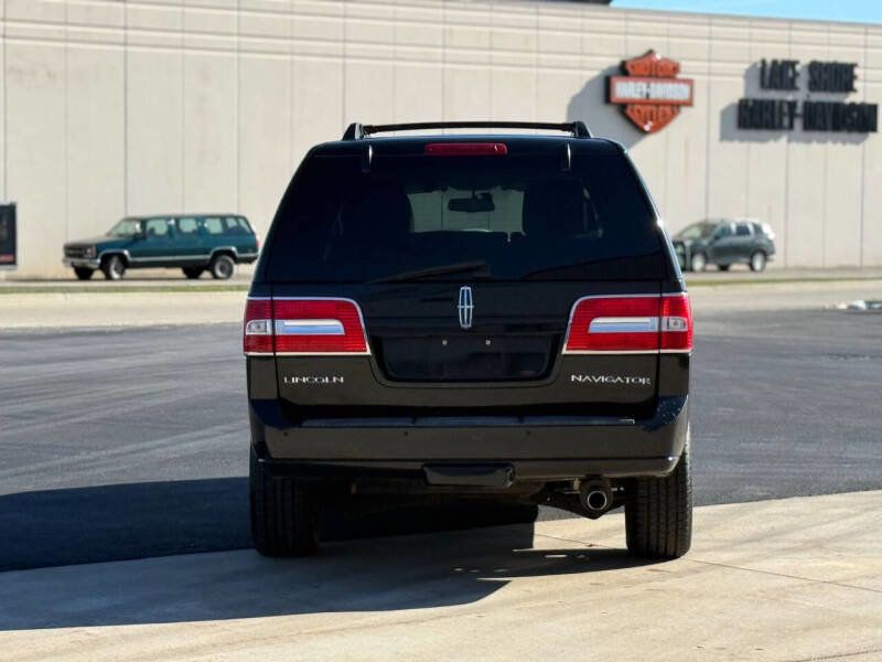 2012 Lincoln Navigator 4WD 4dr - 22945888 - 4