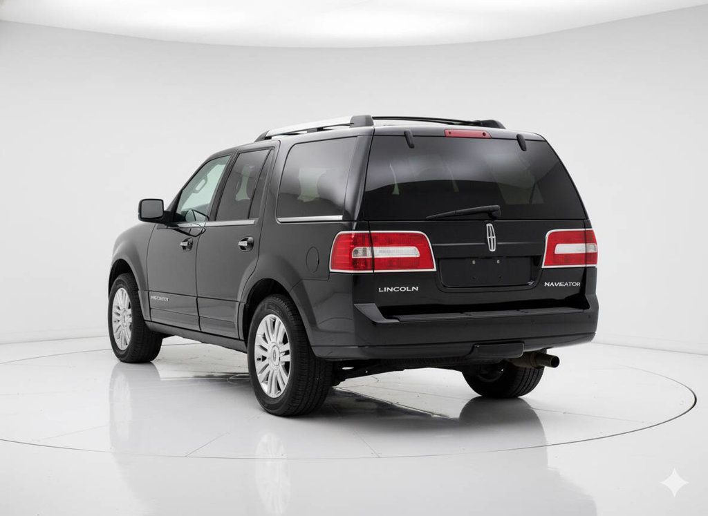 2012 Lincoln Navigator 4WD 4dr - 22945888 - 6