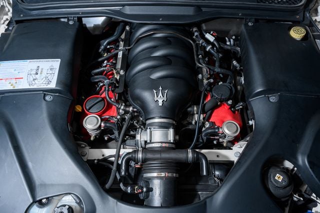 2012 Maserati GranTurismo 2dr Coupe MC Stradale - 23022508 - 24