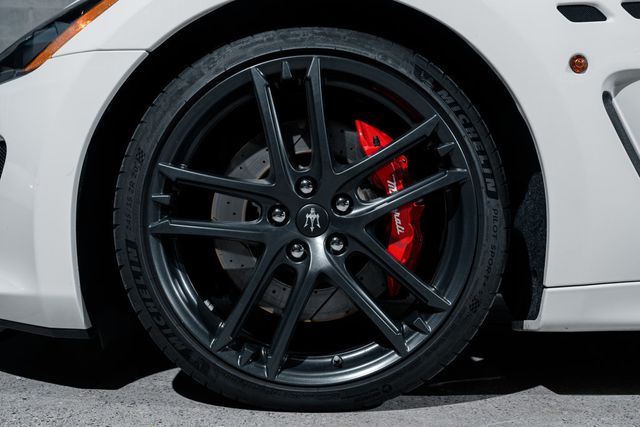 2012 Maserati GranTurismo 2dr Coupe MC Stradale - 23022508 - 34