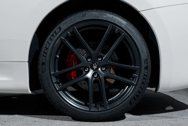 2012 Maserati GranTurismo 2dr Coupe MC Stradale - 23022508 - 35