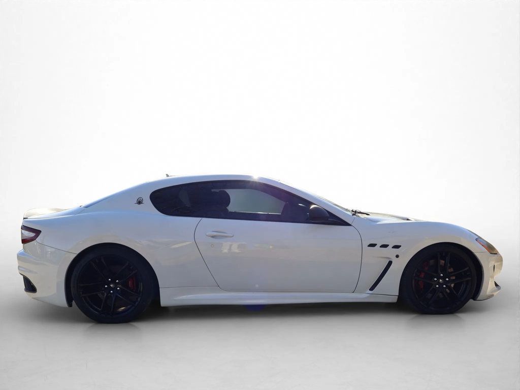 2012 Maserati GranTurismo 2dr Coupe MC Stradale - 23072617 - 6