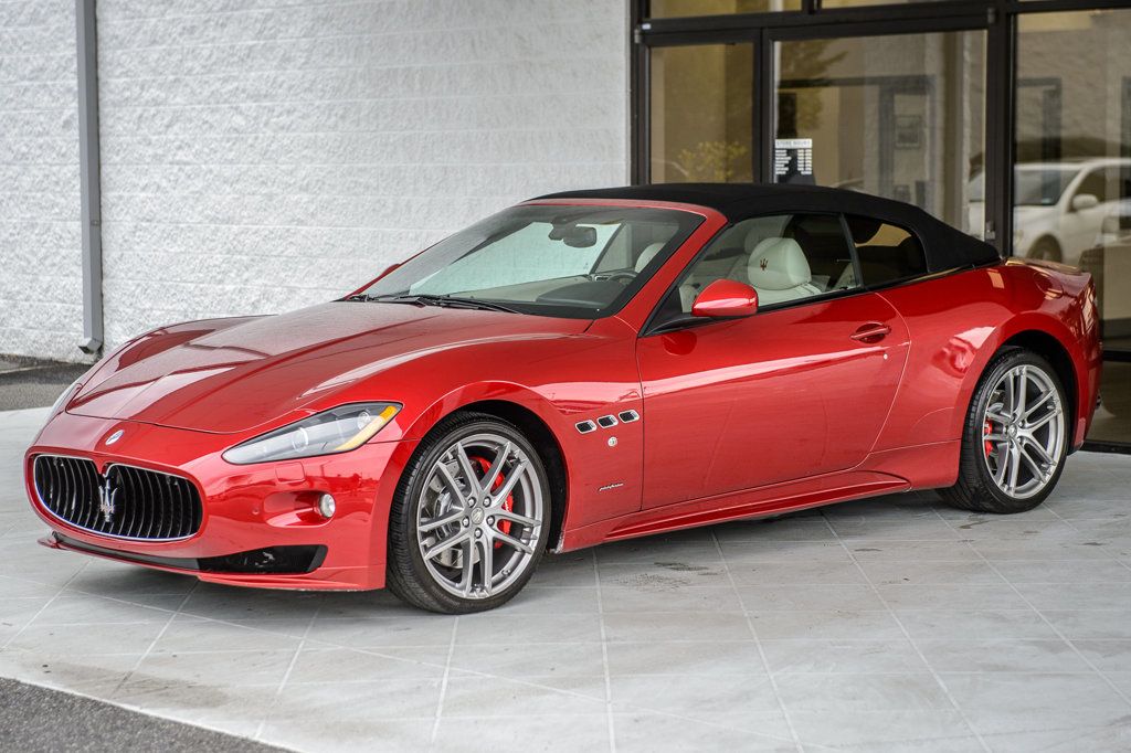 2012 Maserati GranTurismo Convertible LOWER MILES - GREAT COLORS - WELL EQUIPPED - 22364538 - 10