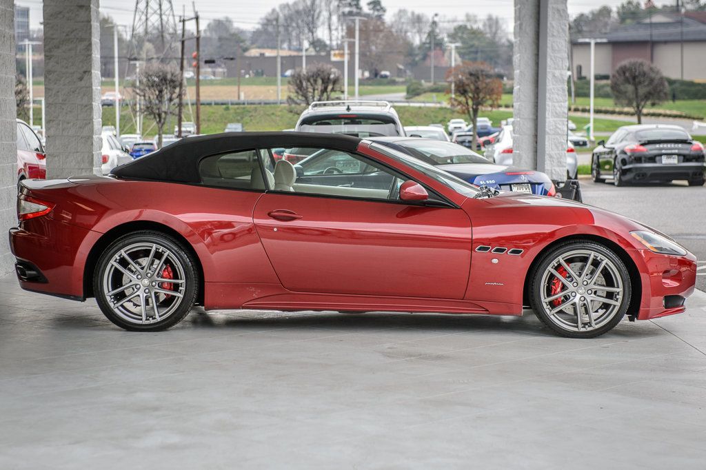 2012 Maserati GranTurismo Convertible LOWER MILES - GREAT COLORS - WELL EQUIPPED - 22364538 - 18