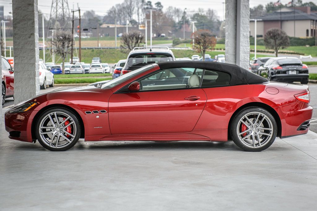 2012 Maserati GranTurismo Convertible LOWER MILES - GREAT COLORS - WELL EQUIPPED - 22364538 - 20