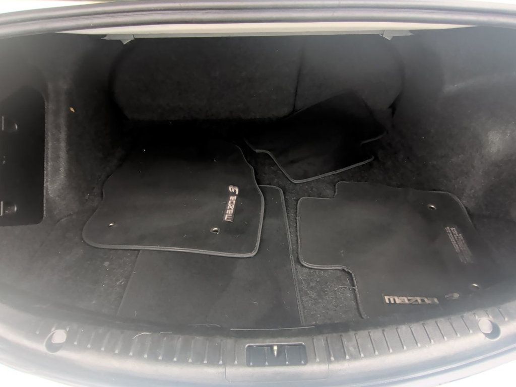 Mazda Mazda3 4dr Sedan Automatic i Sport photo 21