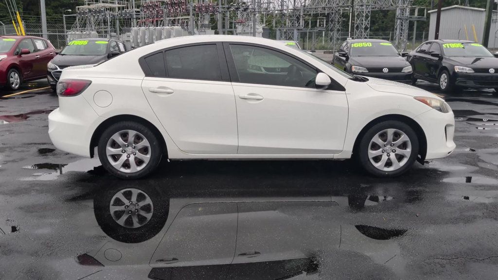 Mazda Mazda3 4dr Sedan Automatic i Sport photo 9