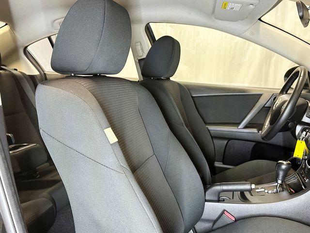 2012 Mazda Mazda3 4dr Sedan Automatic i Touring - 23081218 - 17