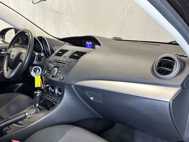 2012 Mazda Mazda3 4dr Sedan Automatic i Touring - 23081218 - 19