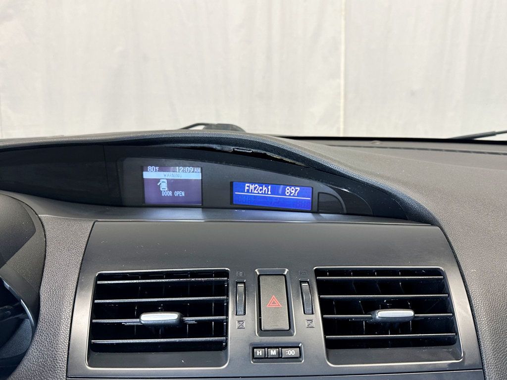 2012 Mazda Mazda3 4dr Sedan Automatic i Touring - 23081218 - 23