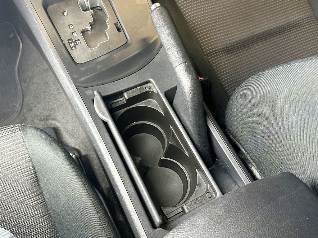 2012 Mazda Mazda3 4dr Sedan Automatic i Touring - 23081218 - 26