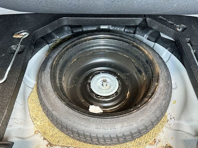 2012 Mazda Mazda3 4dr Sedan Automatic i Touring - 23081218 - 35
