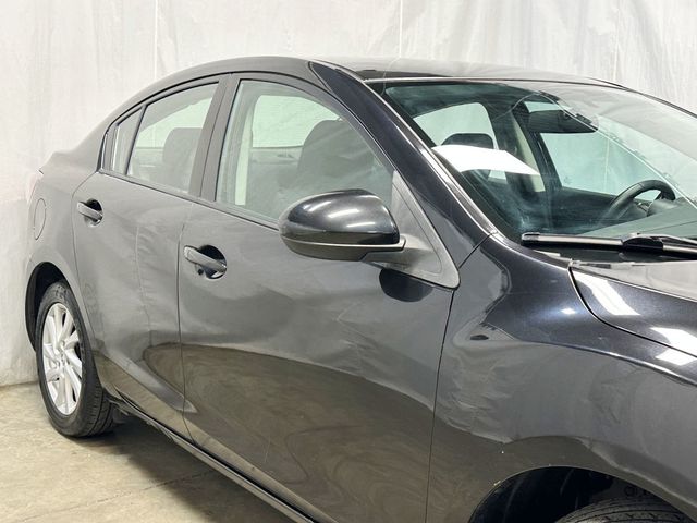 2012 Mazda Mazda3 4dr Sedan Automatic i Touring - 23081218 - 3