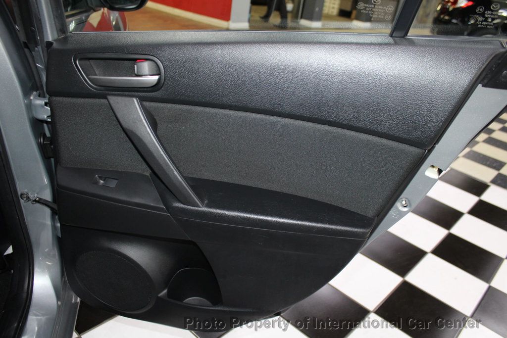 2012 Mazda Mazda3 5dr Hatchback Automatic i Touring - 22934004 - 22