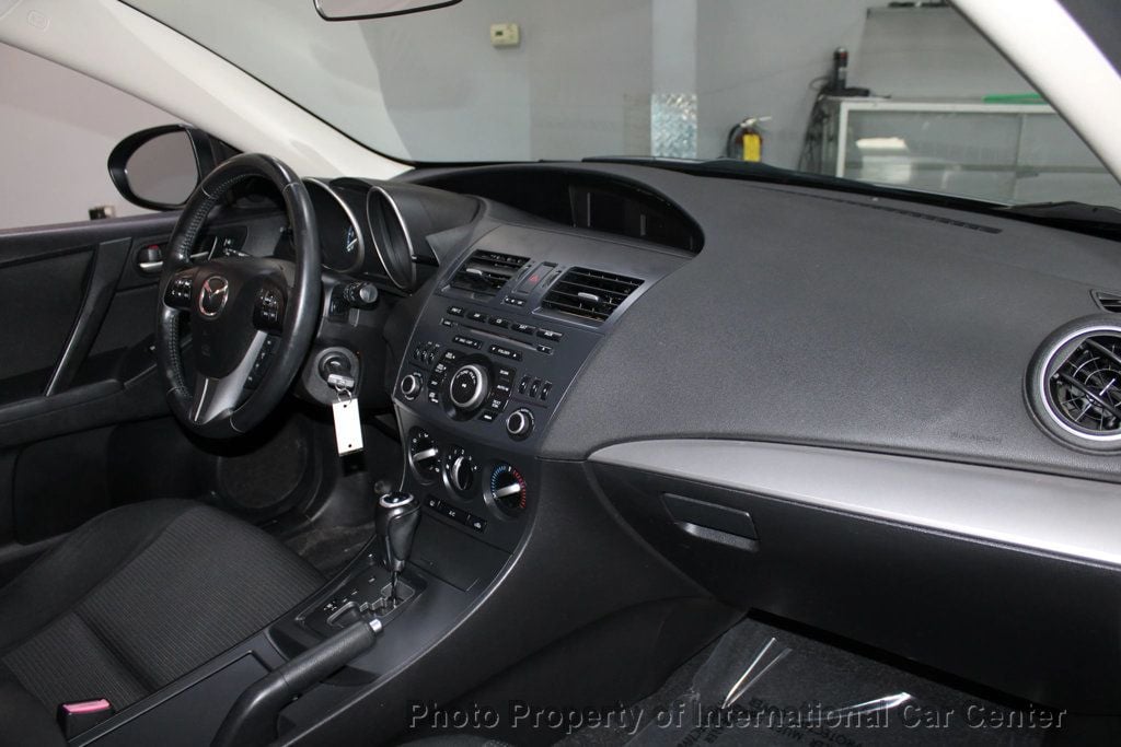 2012 Mazda Mazda3 5dr Hatchback Automatic i Touring - 22934004 - 25