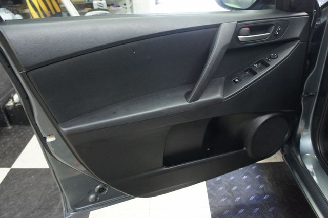 2012 Mazda Mazda3 Touring, Great Shape - 22969987 - 26