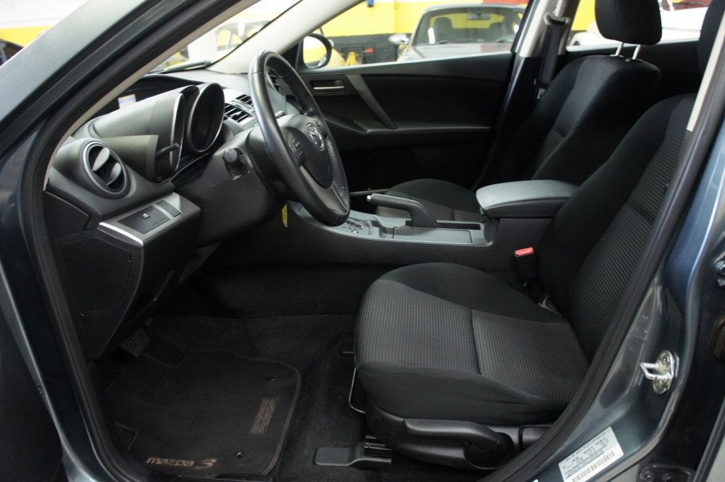 2012 Mazda Mazda3 Touring, Great Shape - 22969987 - 27