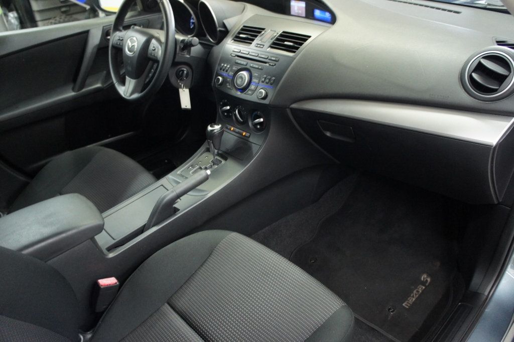 2012 Mazda Mazda3 Touring, Great Shape - 22969987 - 31