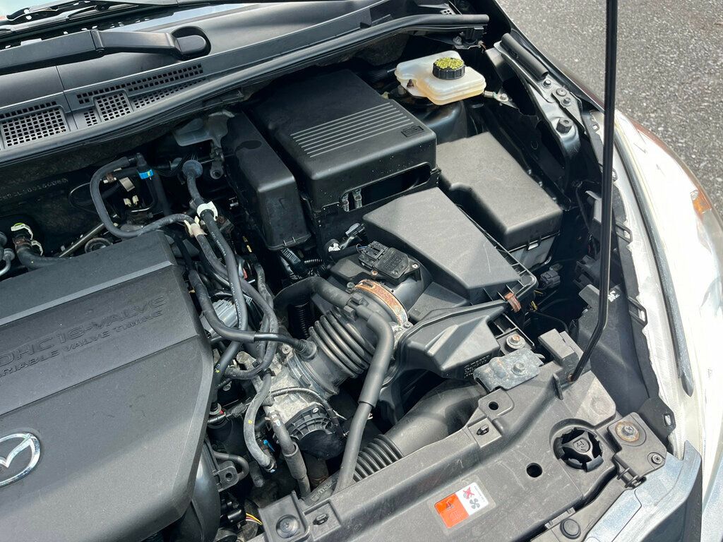 2012 Mazda Mazda5 1-Owner Fuel Efficient Utility Wagon - 23055617 - 34
