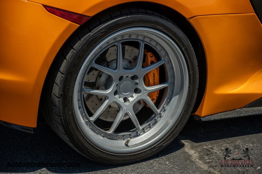 2012 McLaren MP4-12C Coupe - 23054828 - 24