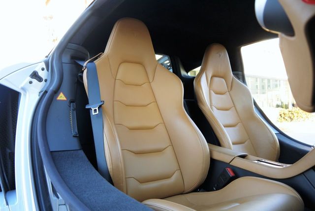 2012 McLaren MP4-12C Coupe - 18566221 - 15