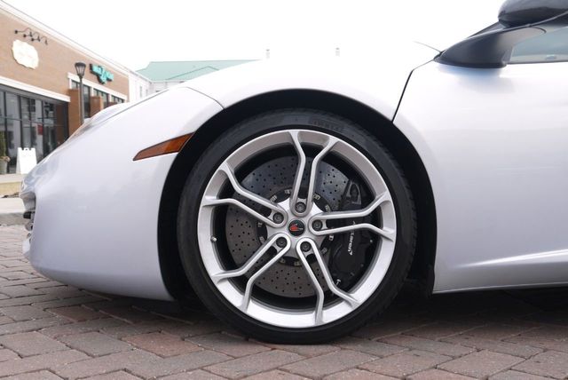 2012 McLaren MP4-12C Coupe - 18566221 - 19