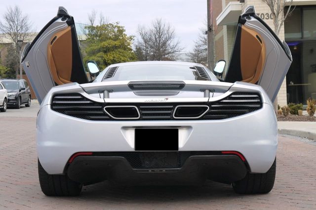 2012 McLaren MP4-12C Coupe - 18566221 - 4