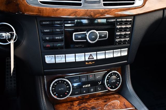 2012 Mercedes-Benz CLS 4dr Sedan CLS 550 RWD - 22871315 - 23