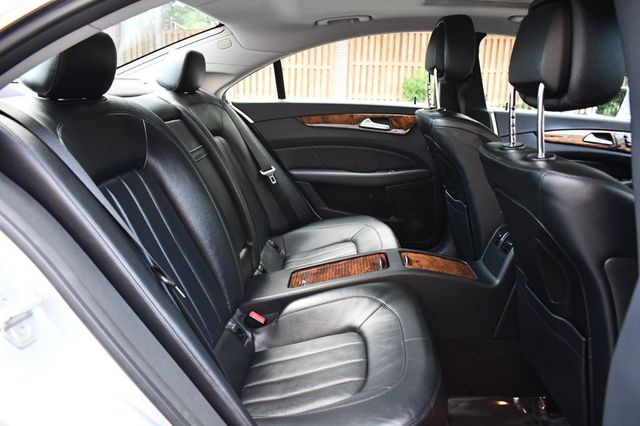 2012 Mercedes-Benz CLS 4dr Sedan CLS 550 RWD - 22871315 - 29