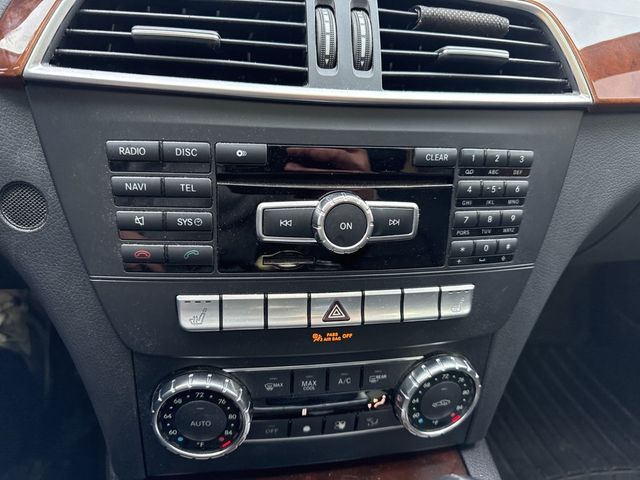 2012 Mercedes-Benz C-Class 4dr Sedan C 300 Sport 4MATIC - 22974580 - 10