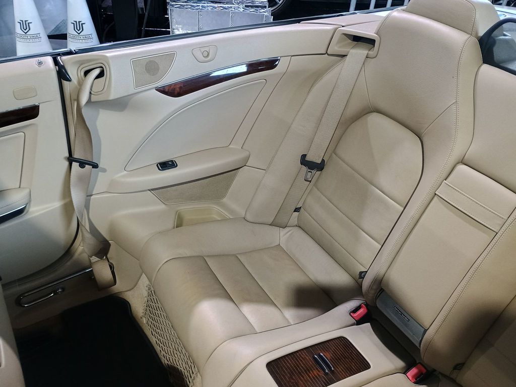 2012 Mercedes-Benz E-Class 2dr Cabriolet E 350 RWD Clean Carfax Florida Car - 22935216 - 27