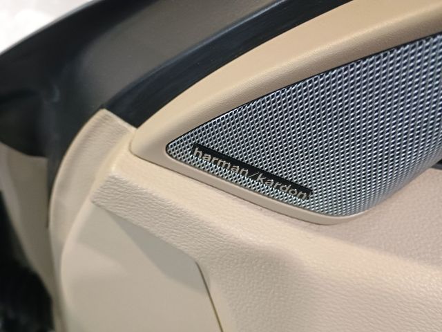 2012 Mercedes-Benz E-Class 2dr Cabriolet E 350 RWD Clean Carfax Florida Car - 22935216 - 41