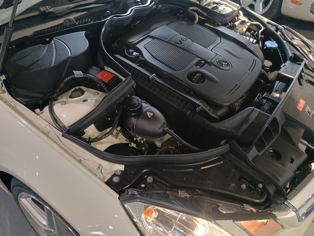 2012 Mercedes-Benz E-Class 2dr Cabriolet E 350 RWD Clean Carfax Florida Car - 22935216 - 43