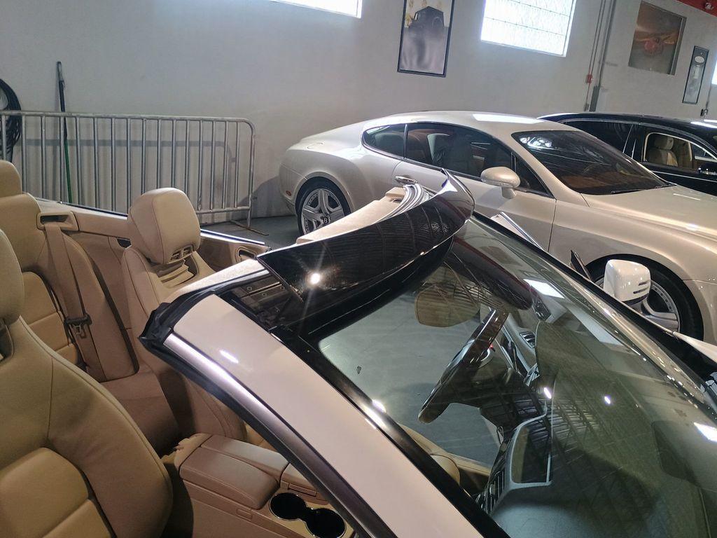 2012 Mercedes-Benz E-Class 2dr Cabriolet E 350 RWD Clean Carfax Florida Car - 22935216 - 50