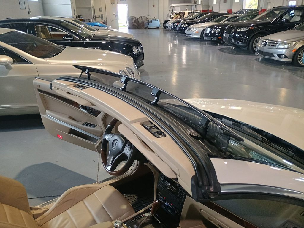 2012 Mercedes-Benz E-Class 2dr Cabriolet E 350 RWD Clean Carfax Florida Car - 22935216 - 51