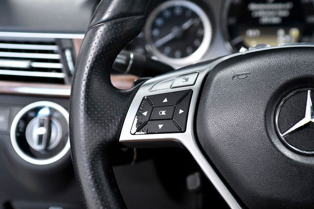 2012 Mercedes-Benz E-Class 4dr Sedan E 350 Luxury RWD - 22200273 - 19