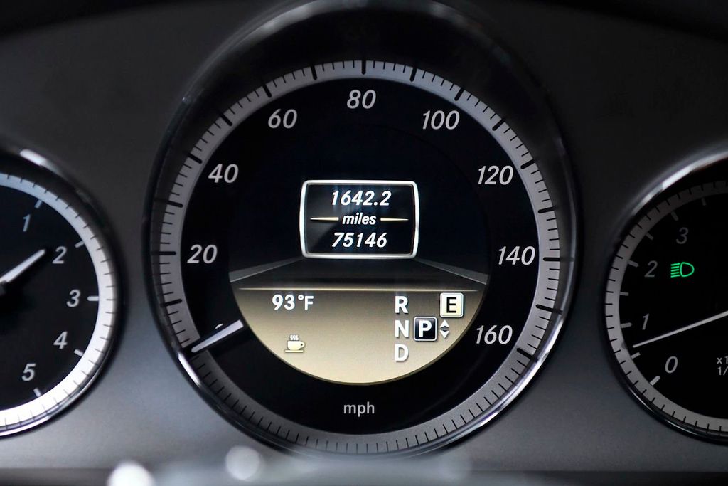 2012 Mercedes-Benz E-Class 4dr Sedan E 350 Luxury RWD - 22200273 - 21