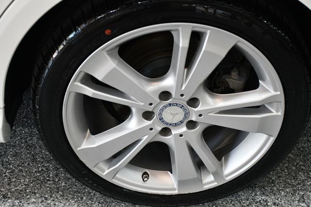 2012 Mercedes-Benz E-Class 4dr Sedan E 350 Luxury RWD - 23037032 - 17
