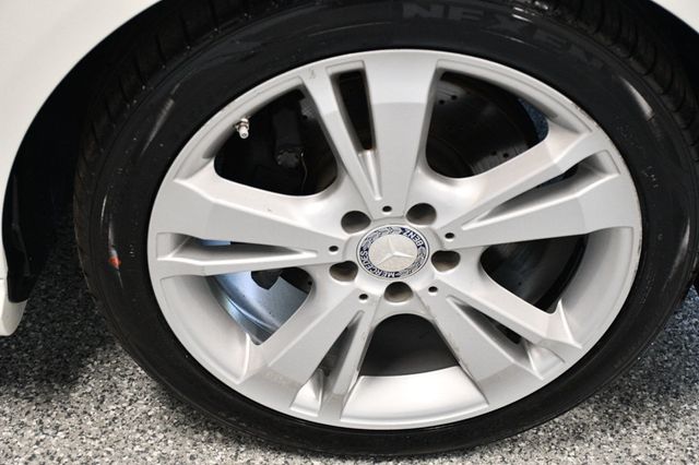 2012 Mercedes-Benz E-Class 4dr Sedan E 350 Luxury RWD - 23037032 - 19
