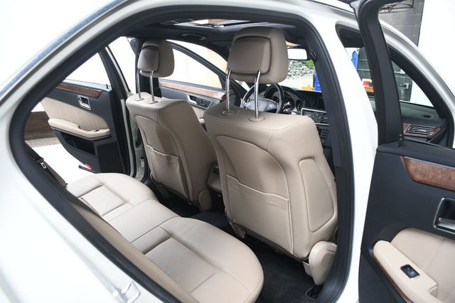 2012 Mercedes-Benz E-Class 4dr Sedan E 350 Luxury RWD - 23037032 - 37