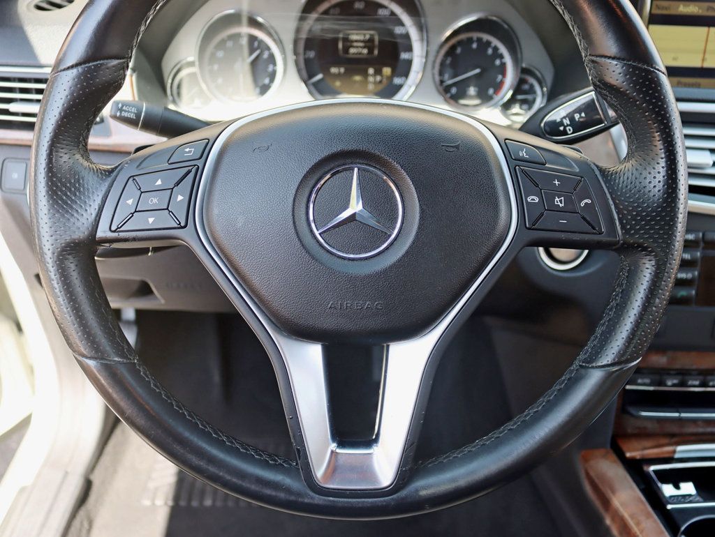 2012 Mercedes-Benz E-Class E350 4MATIC PREMIUM 2 / PANORAMA SUNROOF SEDAN - 23076122 - 11