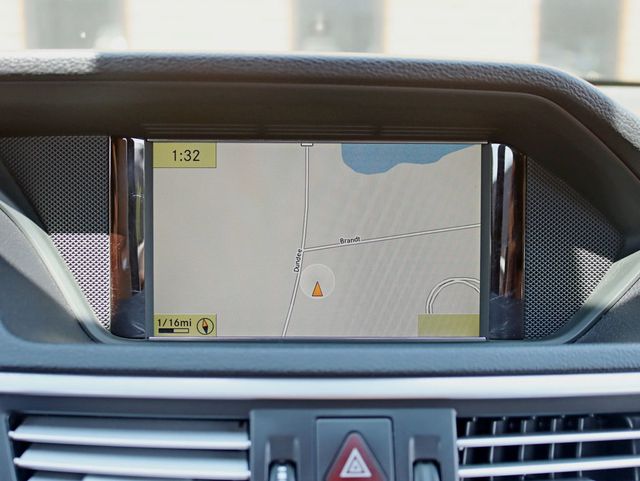 2012 Mercedes-Benz E-Class E350 4MATIC PREMIUM 2 / PANORAMA SUNROOF SEDAN - 23076122 - 14