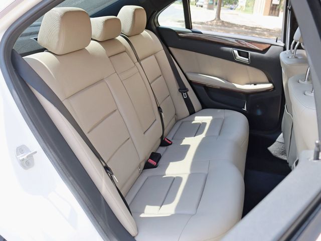 2012 Mercedes-Benz E-Class E350 4MATIC PREMIUM 2 / PANORAMA SUNROOF SEDAN - 23076122 - 23