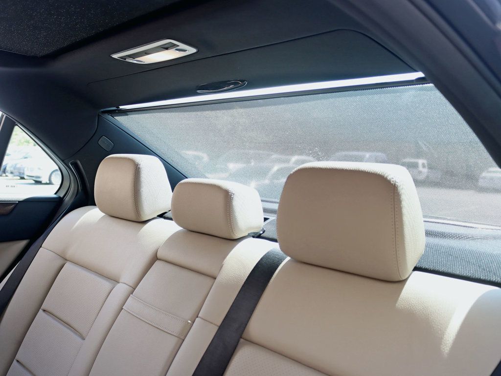 2012 Mercedes-Benz E-Class E350 4MATIC PREMIUM 2 / PANORAMA SUNROOF SEDAN - 23076122 - 25