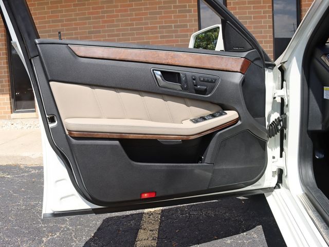 2012 Mercedes-Benz E-Class E350 4MATIC PREMIUM 2 / PANORAMA SUNROOF SEDAN - 23076122 - 27