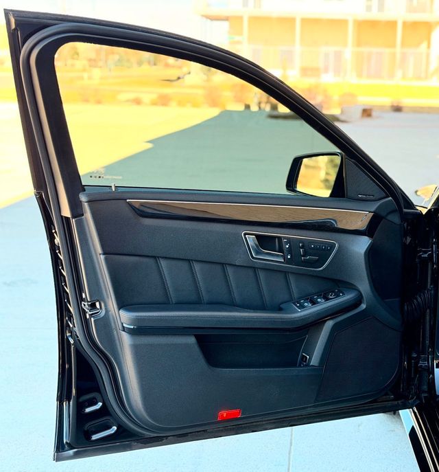 2012 Mercedes-Benz E-Class E63 AMG - 22993468 - 8