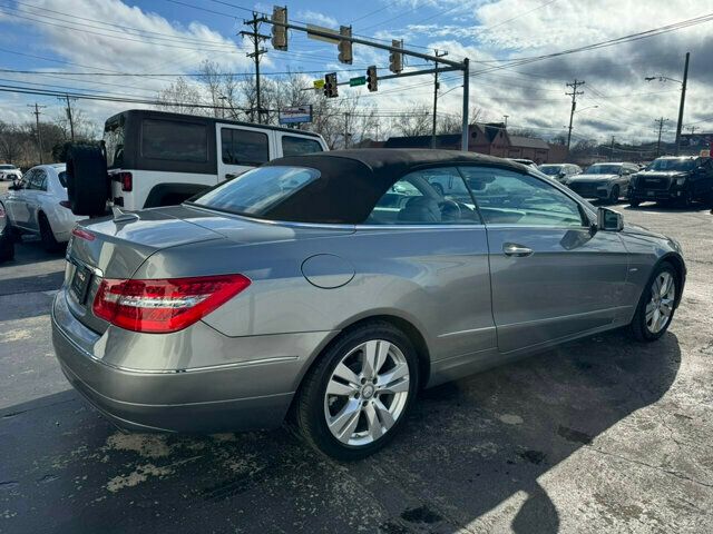 2012 Mercedes-Benz E-Class Local Trade/Premium 1 Pkg/Harmon Kardon Audio/Heated Seats/NAV - 22721829 - 4