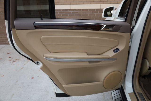 2012 Mercedes-Benz GL-Class GL450 4MATIC - 22936120 - 16