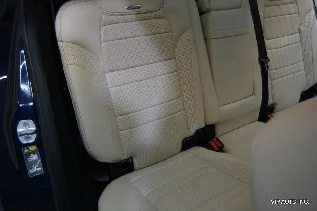 2012 Mercedes-Benz M-Class 4MATIC 4dr ML 63 AMG - 23062875 - 25