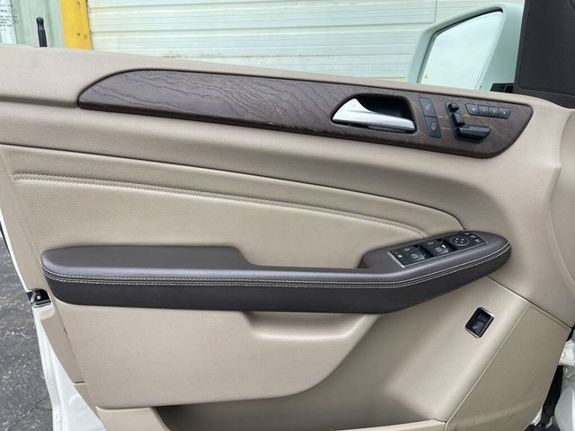 2012 Mercedes-Benz M-Class ML 350 AWD 4MATIC 4dr SUV - 21334787 - 17